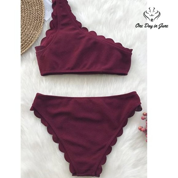 Solid Wavy Edge One-Shoulder Bikini - Picture 2 of 3